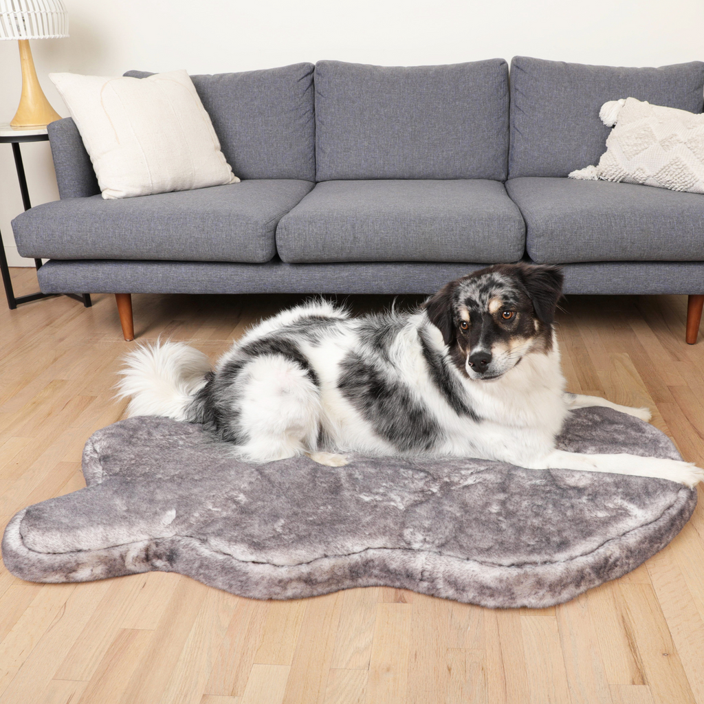 PupRug® Luxe Faux Fur Orthopedic Dog Bed - Ultra Soft Chinchilla