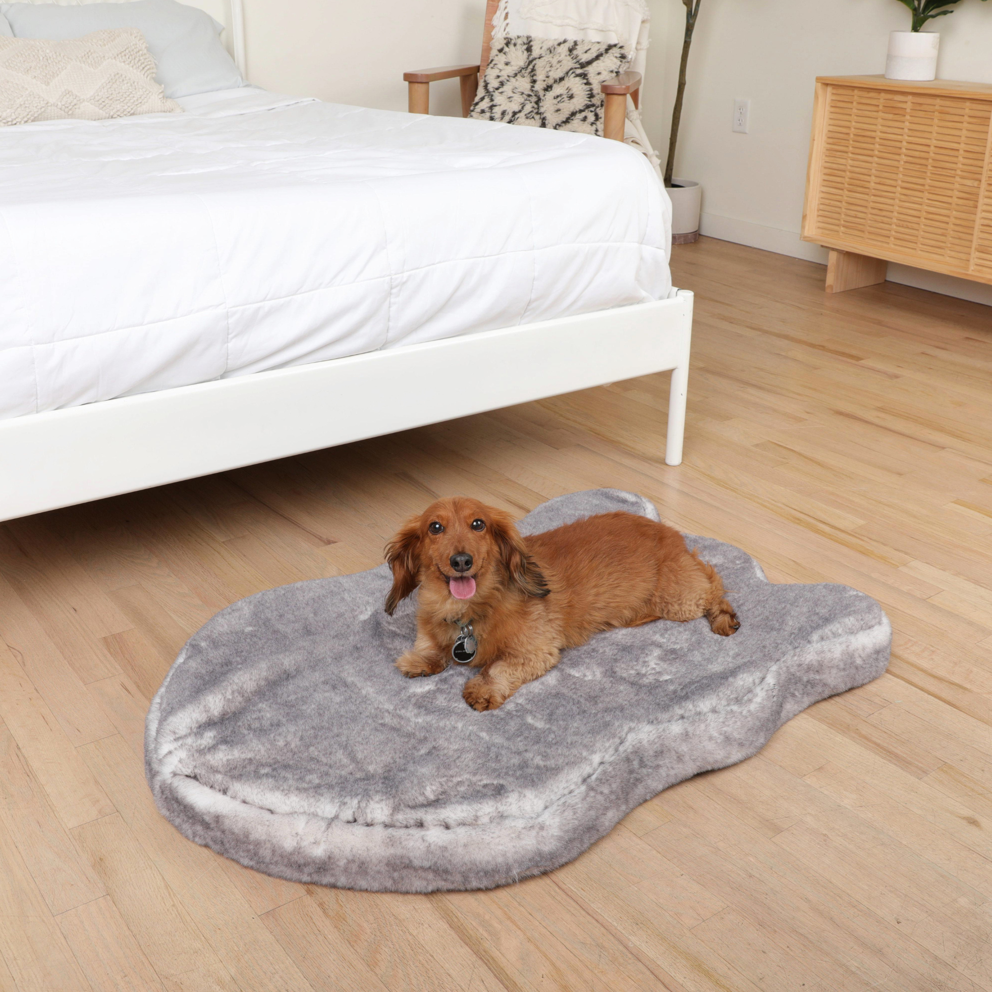 PupRug® Luxe Faux Fur Orthopedic Dog Bed - Ultra Soft Chinchilla