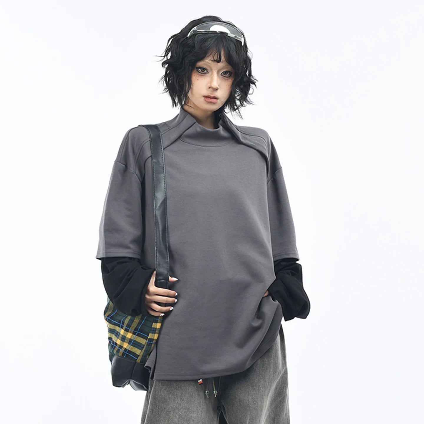 OV original/American retro fake two-piece spliced long sleeved T-shirt for men and women in autumn, loose half neck base shirt top