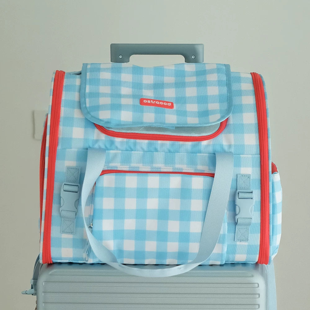 Ostracod cat backpack, portable pet backpack, large capacity with expandable cat backpack for outdoor use