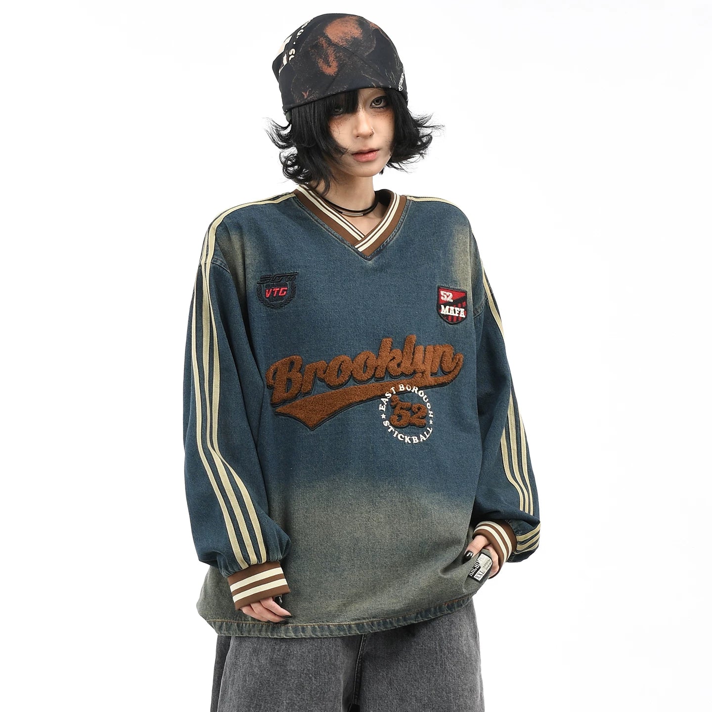 OV original/American college style V-neck washed denim hoodie for men and women, autumn loose towel embroidered retro top trend
