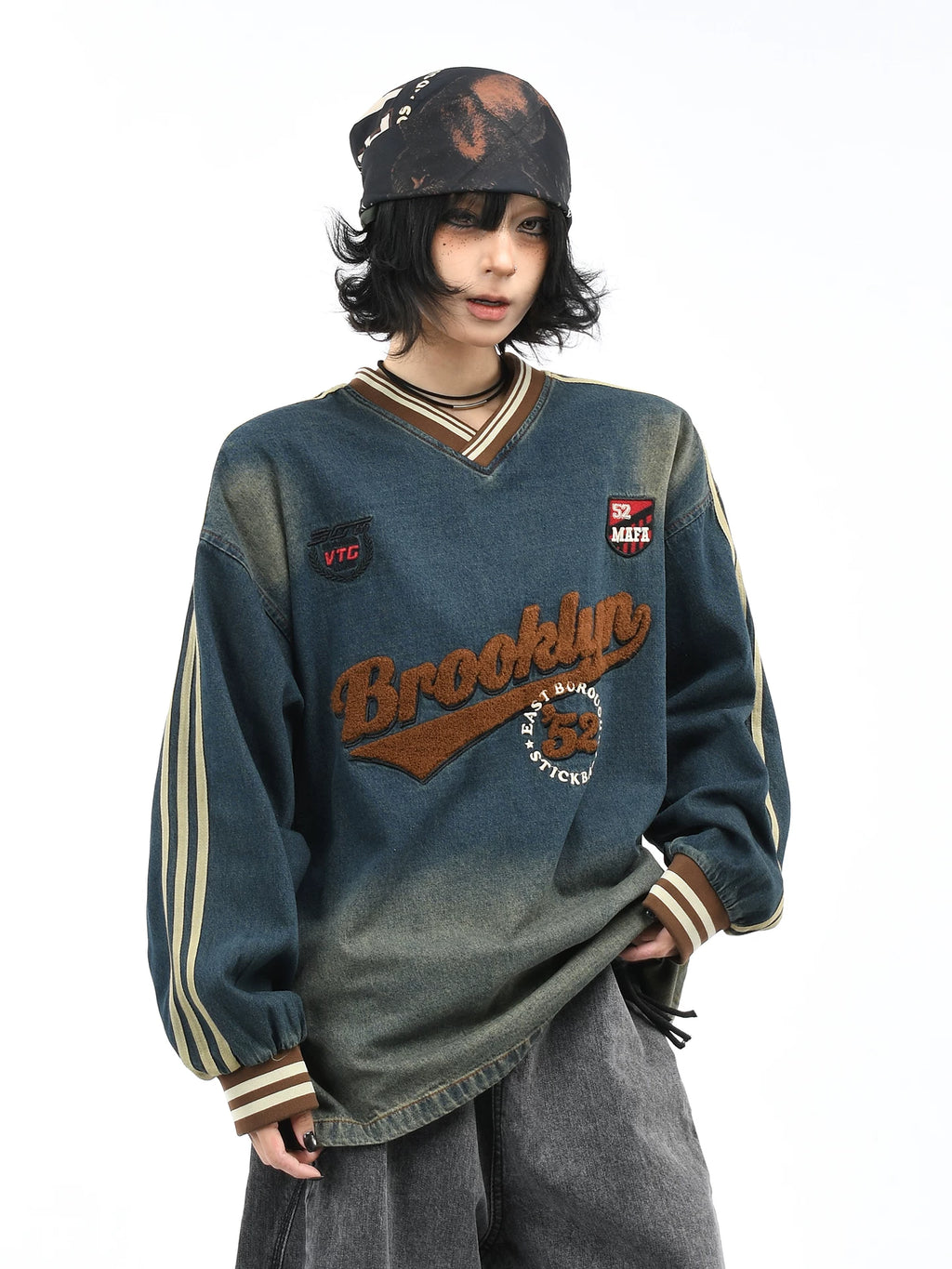 OV original/American college style V-neck washed denim hoodie for men and women, autumn loose towel embroidered retro top trend