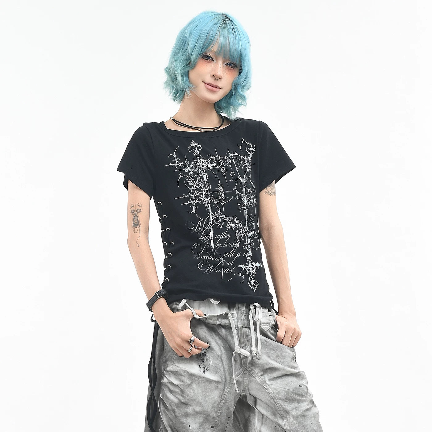 OV original/light Asian style graffiti strap design shoulder short sleeved T-shirt for women's summer slim fit short style spicy girl top trend