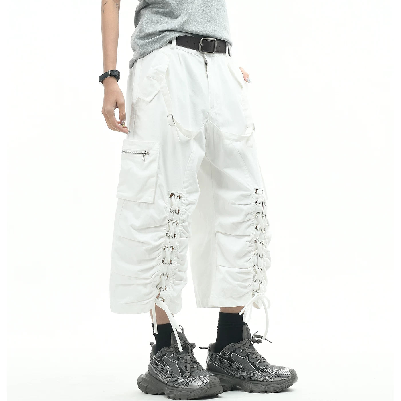 OV original American functional deconstruction strap casual cropped pants for men and women summer loose multi pocket workwear shorts trend
