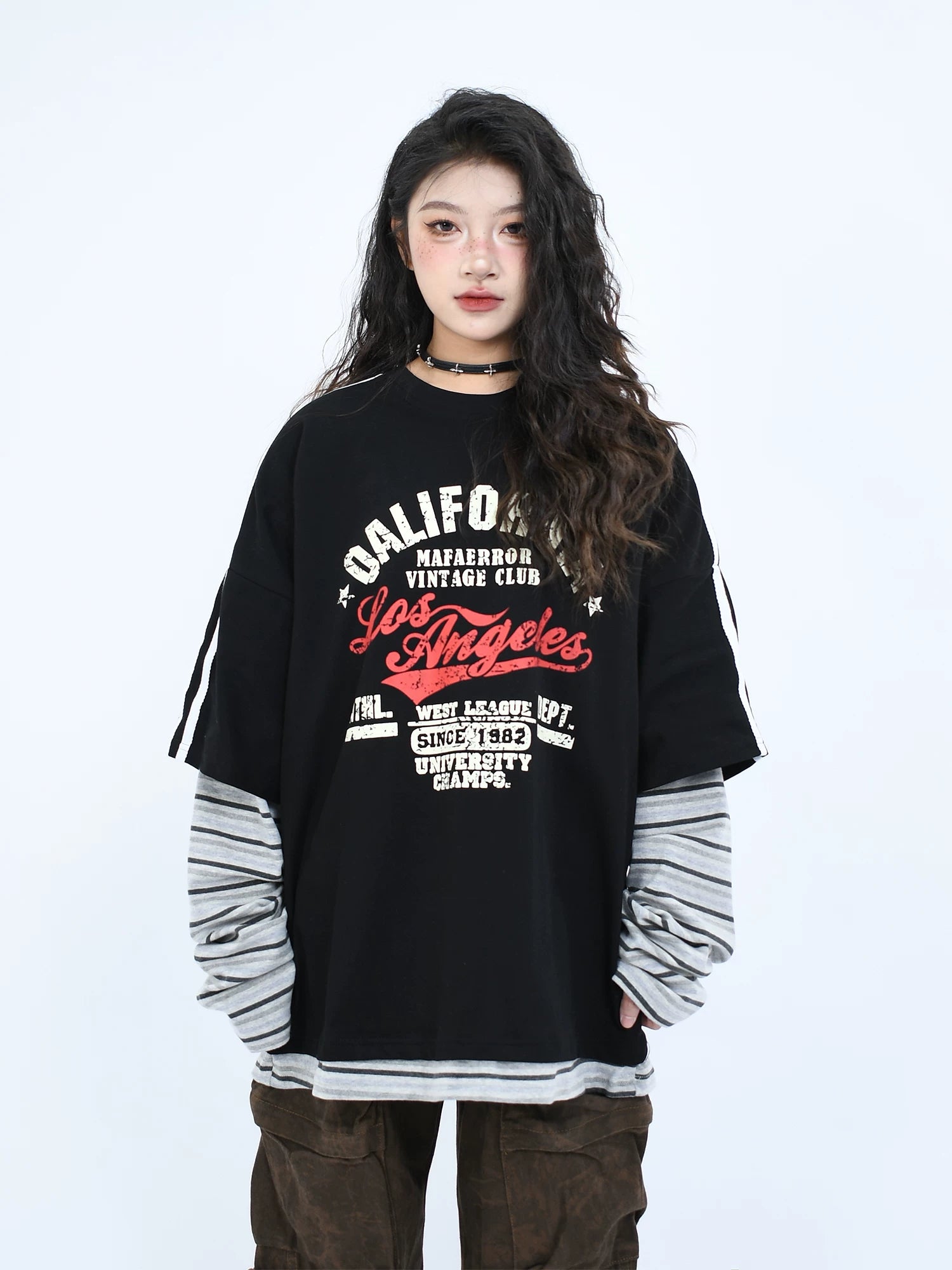 OV Original/Spring New American Retro Stripe Splicing Fake Two piece Long sleeved T-shirt for Men and Women Loose Couple Top