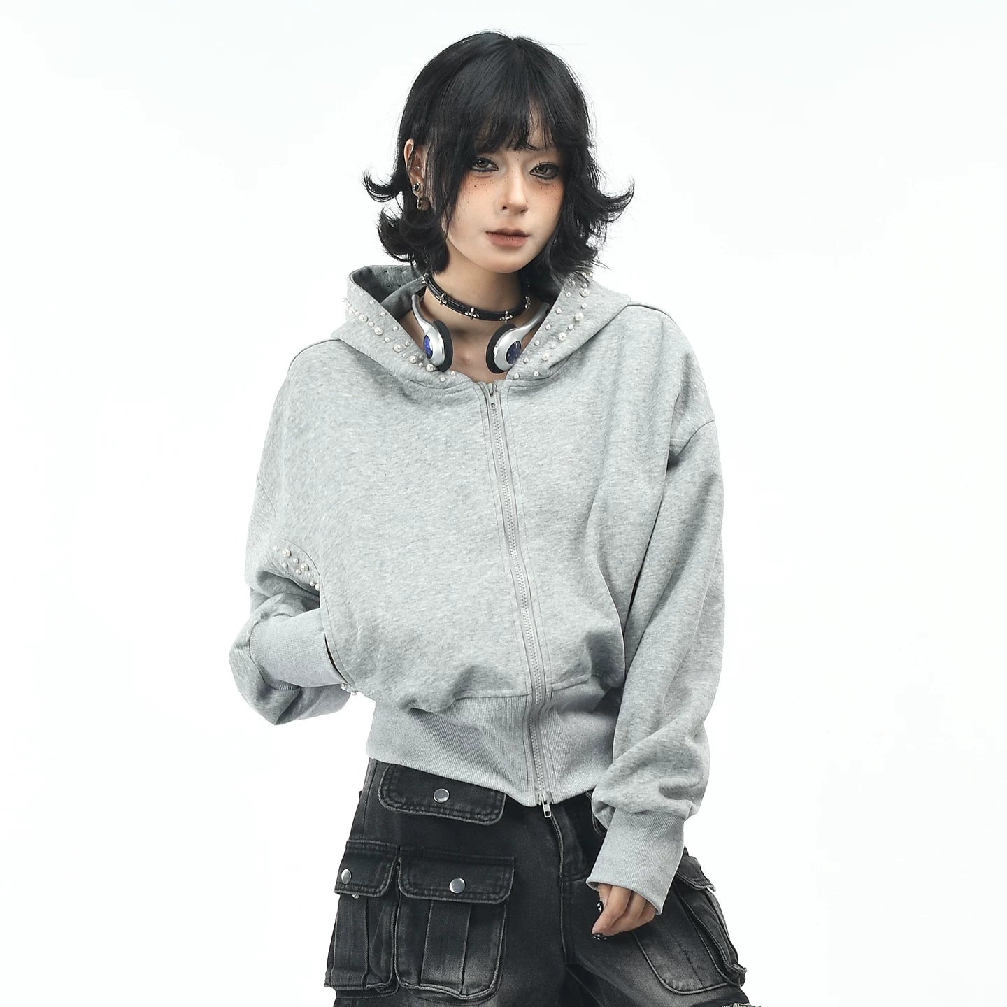 OV original American three-dimensional pearl design sense short hooded sweatshirt for women in autumn lazy style loose cardigan jacket