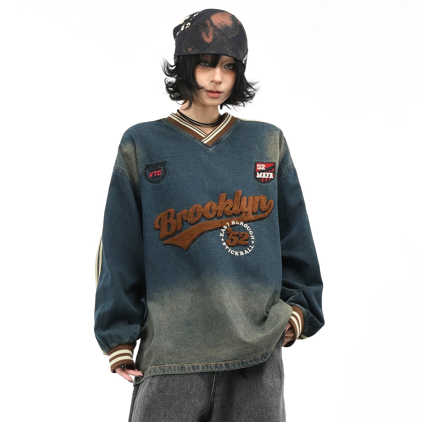 OV original/American college style V-neck washed denim hoodie for men and women, autumn loose towel embroidered retro top trend