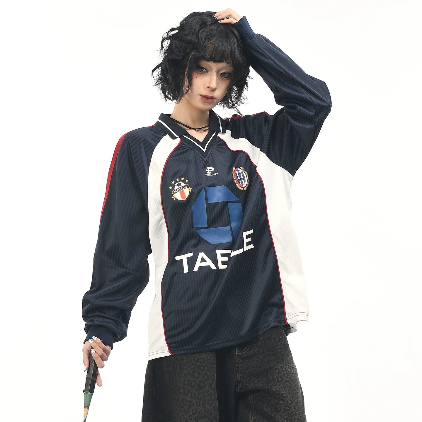 OV original American retro V-neck jersey printed long sleeved T-shirt for men and women autumn loose fitting raglan sleeves couple's top trend