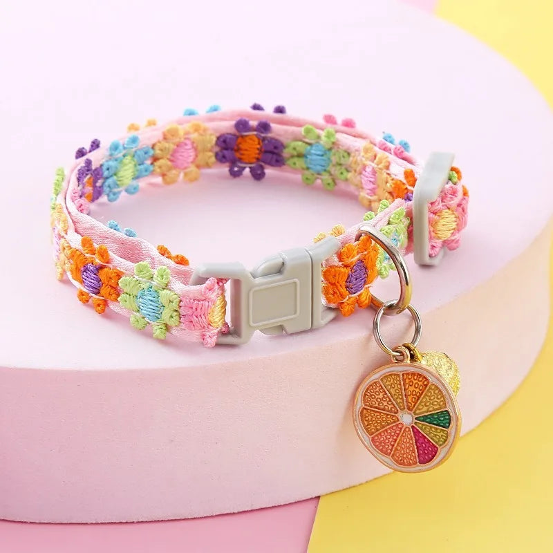 High cost-effective colored linen pet collar with bell and flower decorations for cats and dogs